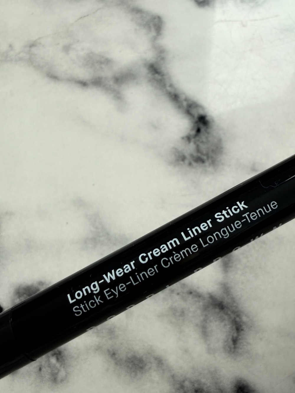 Bobbi Brown Long-Wear Cream Liner Stick - Panther Black - Picture 3 of 5